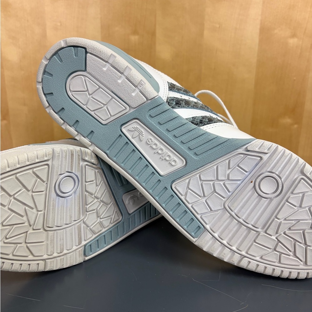 adidas Rivalry Low EG7636 SAMPLE - Picture 2 of 3